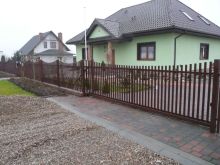 Montaż ogrodzeń